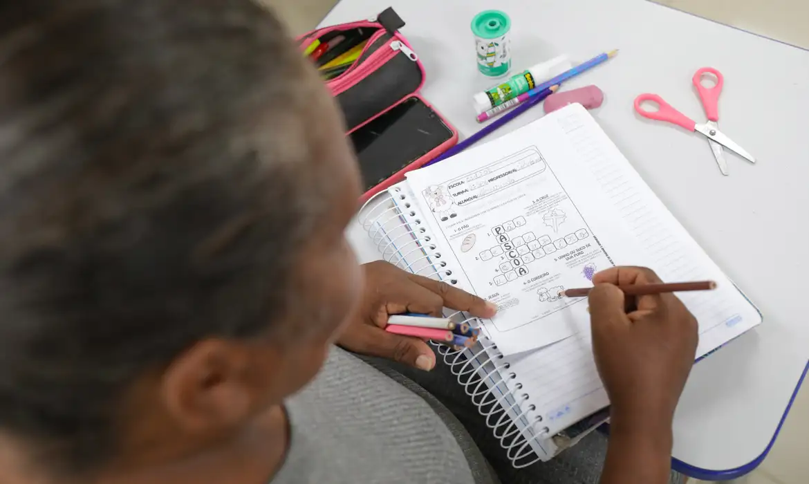 PNAD aponta redução da taxa de analfabetismo na Paraíba para 11,6%, o menor patamar da série histórica